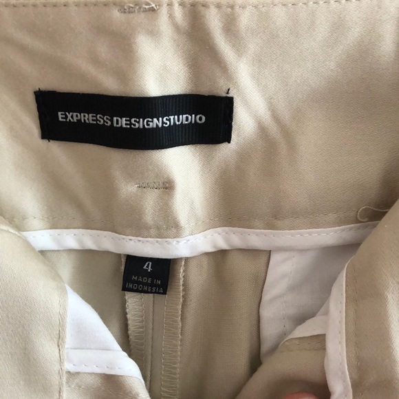 Khaki shorts - Picture 3 of 4